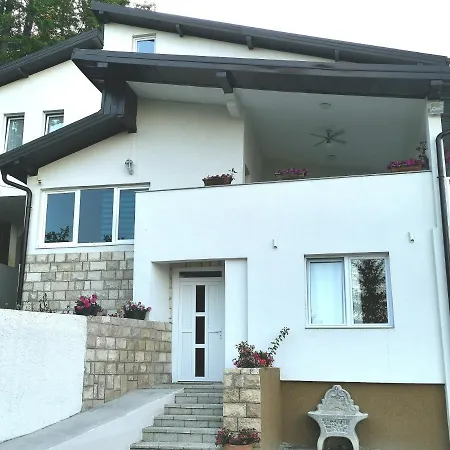 Zafaran By H&h Villa